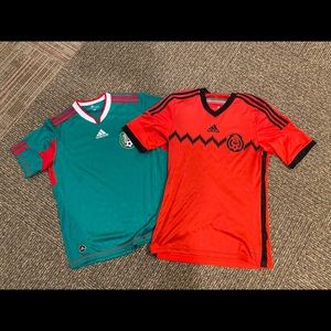 Youth L and men’s S Mexico adidas soccer jersey